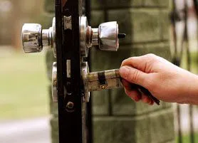 Golden Locksmith Services Moorestown, NJ 856-437-3702 Golden Locksmith Services Moorestown, NJ 856-437-3702 - 13-Re-Key-Locks