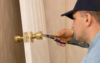 Golden Locksmith Services Moorestown, NJ 856-437-3702 Golden Locksmith Services Moorestown, NJ 856-437-3702 - 2-Cheap-Locksmith