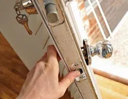 Golden Locksmith Services Moorestown, NJ 856-437-3702 - 7-Lock-Changing