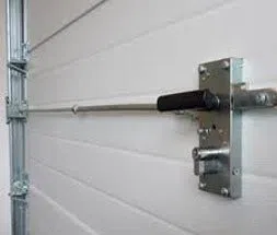 Golden Locksmith Services Moorestown, NJ 856-437-3702 - 9-Garage-Door-Locks